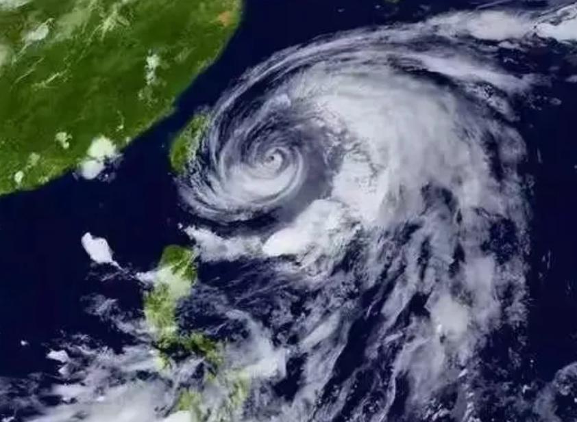 多地异常增水海水倒灌 应急响应启动,多地异常增水海水倒灌现象分析，应急响应的启示与观点探讨，多地异常增水海水倒灌现象引发关注，应急响应的启示与观点探讨