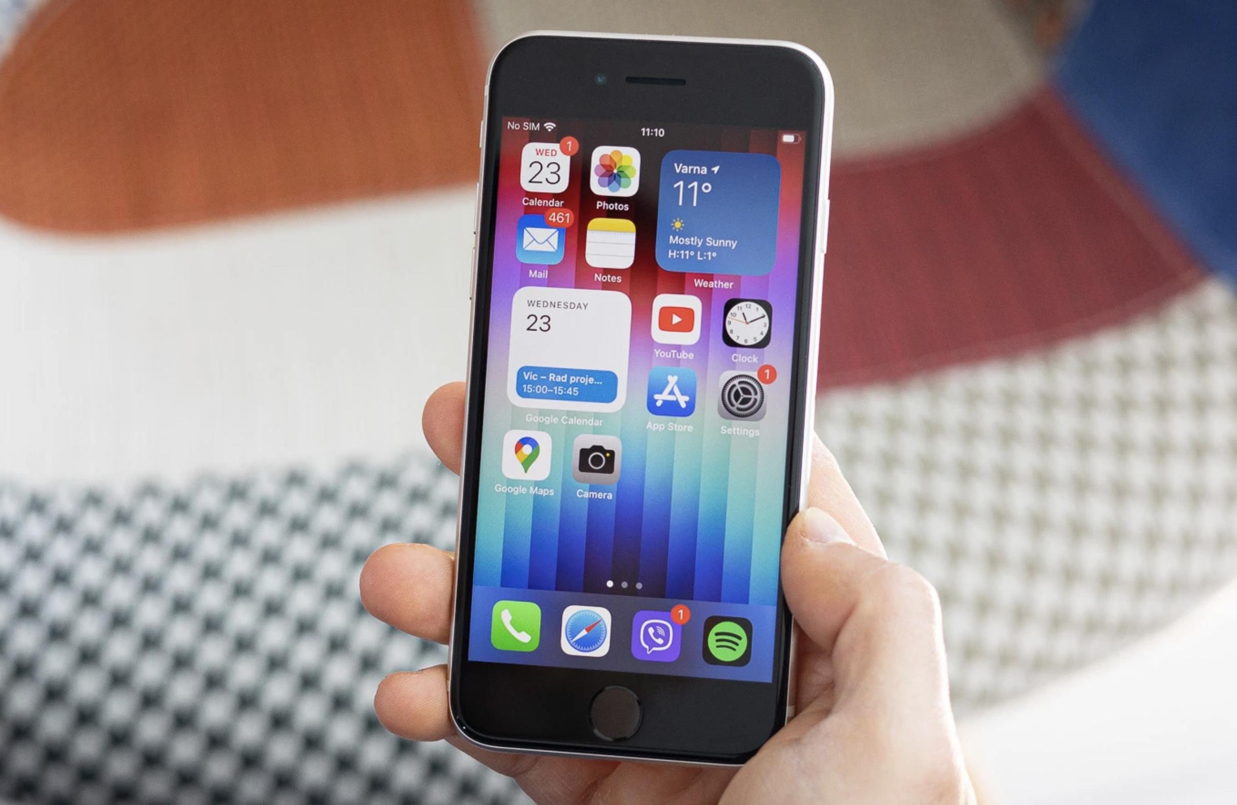 科技与生活的转变，苹果不再推出大屏iPhone SE机型——认知颠覆时刻来临