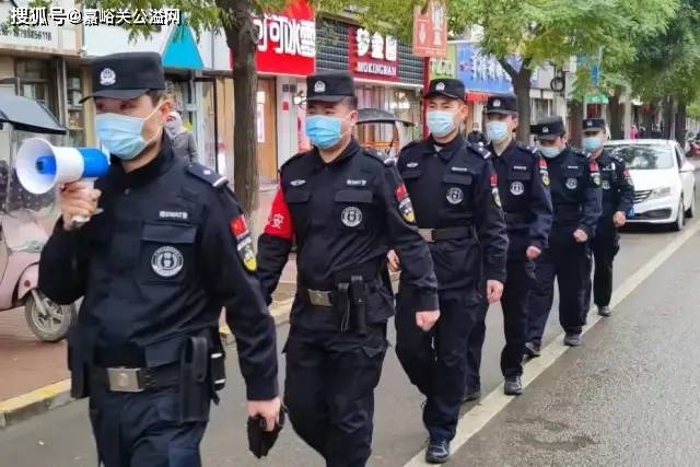 职场风云再起，小西天保安重返岗位之路