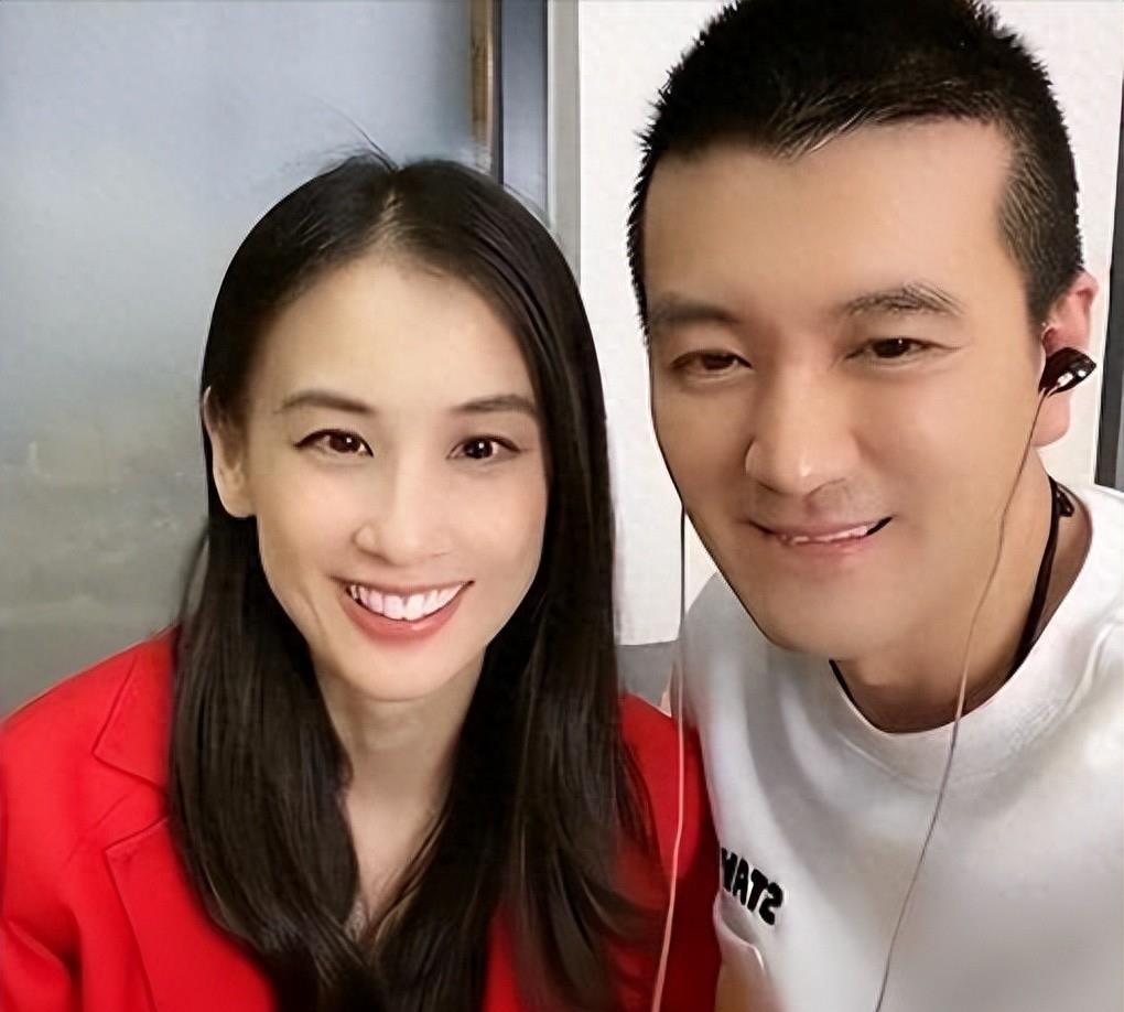 黄圣依和杨子的爱情波折，多次分离与小巷奇遇的故事
