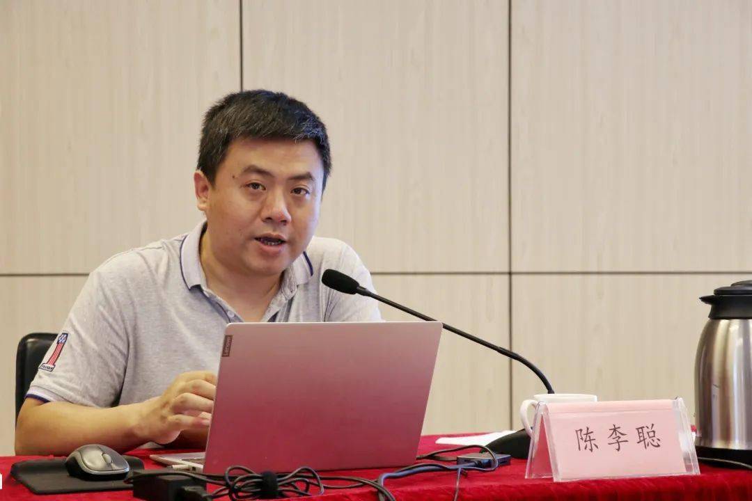 管家婆204年资料一肖配成龙，时代资料解释落实_HD28.36.89