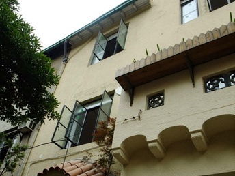 小区底楼房屋改建成祠堂，背景、事件与影响全解析