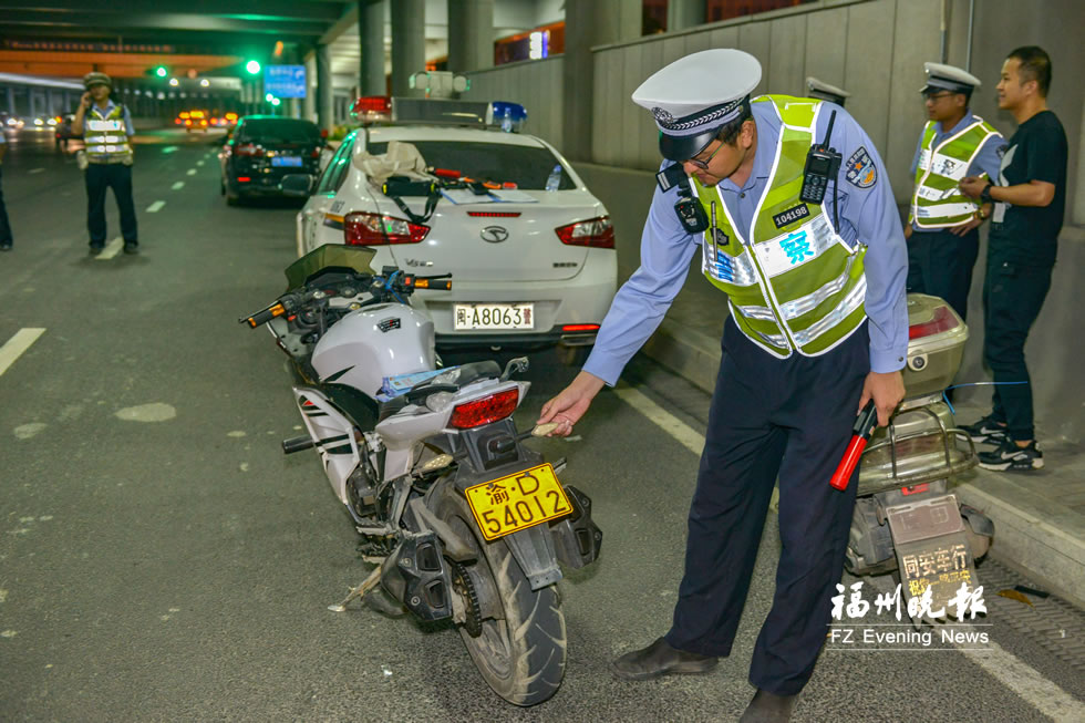 警方通报，男子驾驶小米SU7冲撞摩托车事件处理全步骤详解
