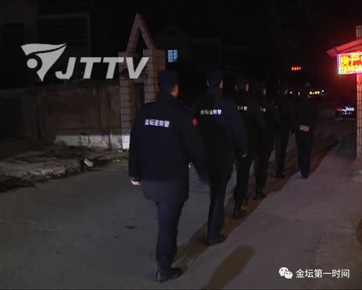 公安网安，摆拍卖惨背后的成长与变化——小小终被抓的励志故事