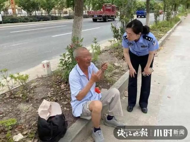 六旬老太收银员偷钱后下跪道歉，事件回顾与反思
