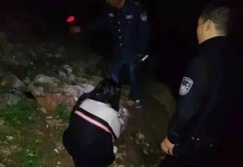 女子轻生意外引燃下水道背后的友情与日常趣事，悲剧中的温暖人心时刻