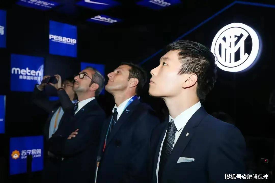 张康阳社交媒体热烈祝贺国米欧冠夺冠，激情与荣耀的瞬间