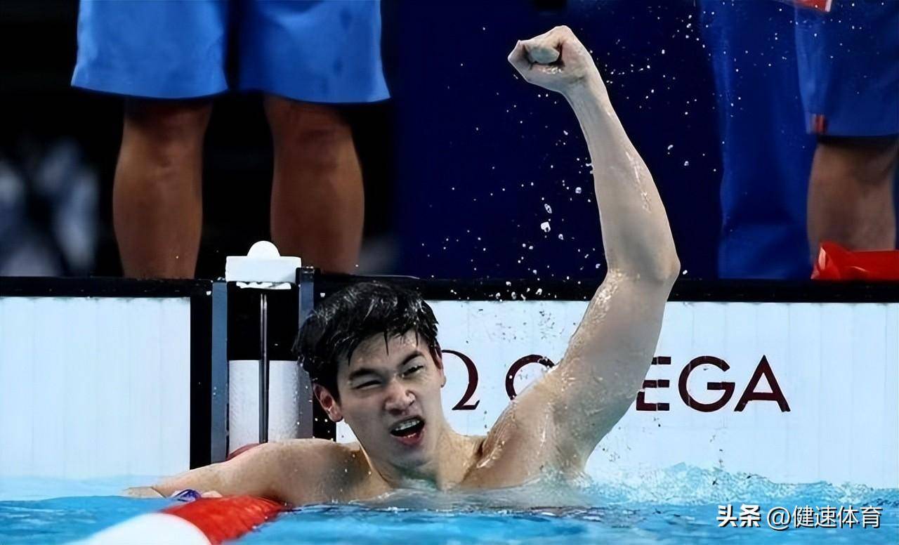 潘展乐回应腹肌消失问题，真相揭晓！