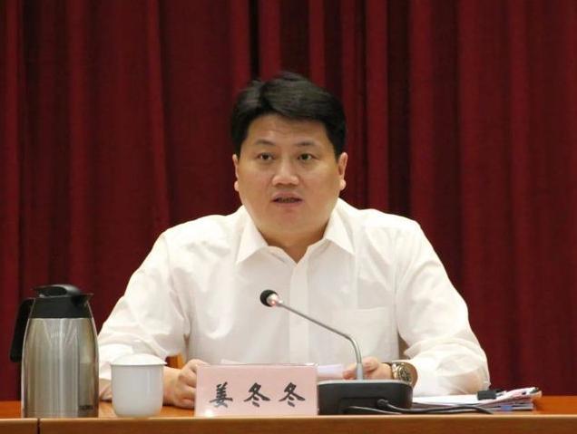 海南琼海市委书记田志强被带走，小城故事与日常温情纽带背后的真相探索