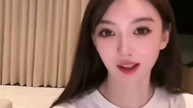 叶珂评价伍佰歌曲风格引争议，如何理解音乐的猥琐之处？