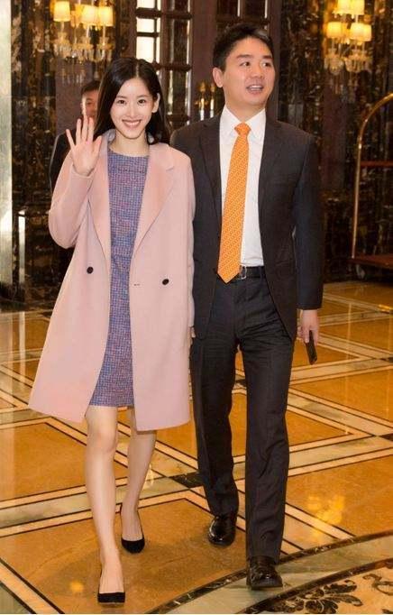 刘强东章泽天报案事件深度解析