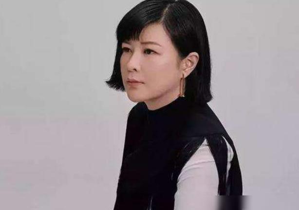杜华旗下科技新品重塑生活体验，颠覆认知的高科技产品，引领未来潮流的力量超乎想象！