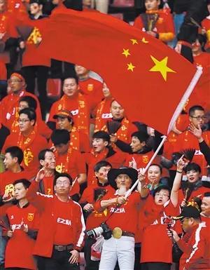 小学生犀利吐槽国足，呼吁从娃娃抓起，国足加油时刻！