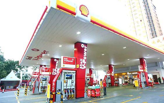 探究国际油价全线大跌背后的原因与影响