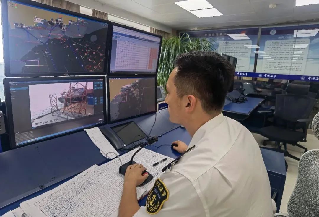 大连海事局全新航行警告系统发布，科技护航航海安全新纪元