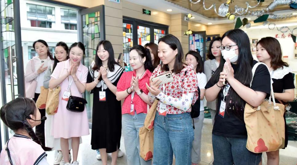 科技守护童年，智能幼儿园安全监管系统助力预防教师殴打事件