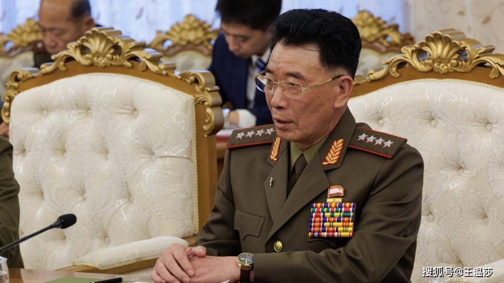 金正恩的强硬立场，力量背后的故事与励志之旅