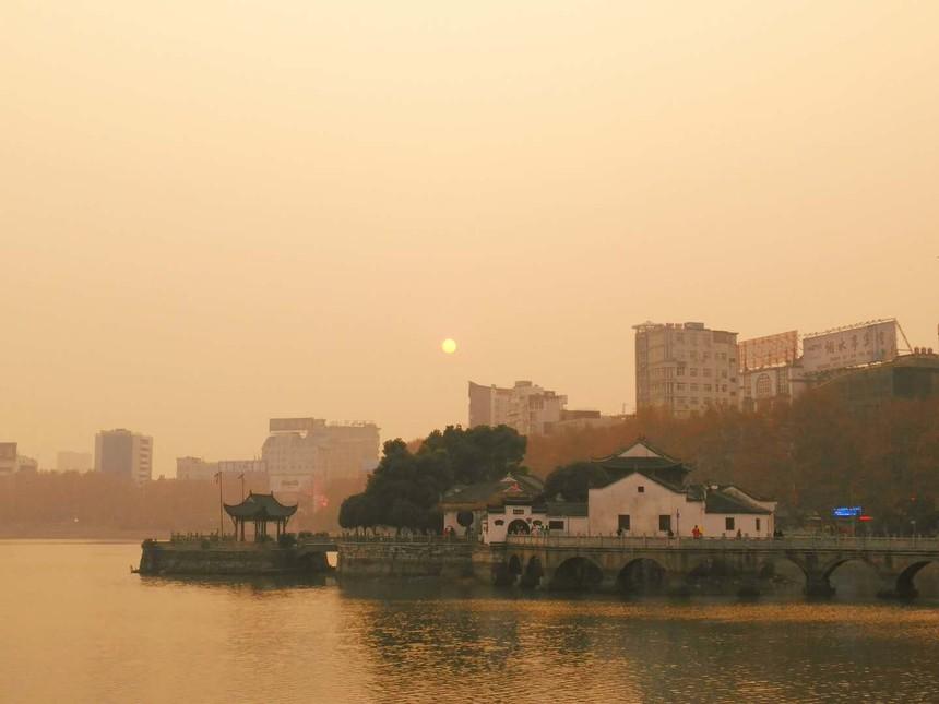 苏州东吴与江西庐山对决，赛场之外的自然探索之旅