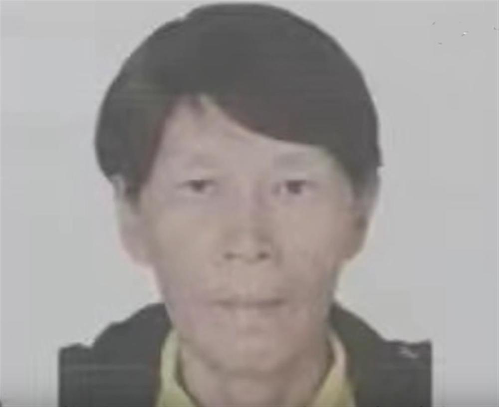 杨妞花首次目睹余华英双手颤抖——学习与变化的深刻力量触动心灵