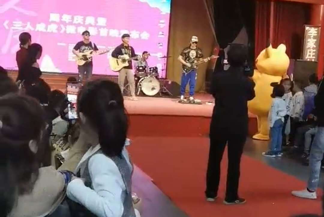 四虎最新在线播放，学习变化，自信成就梦想之路
