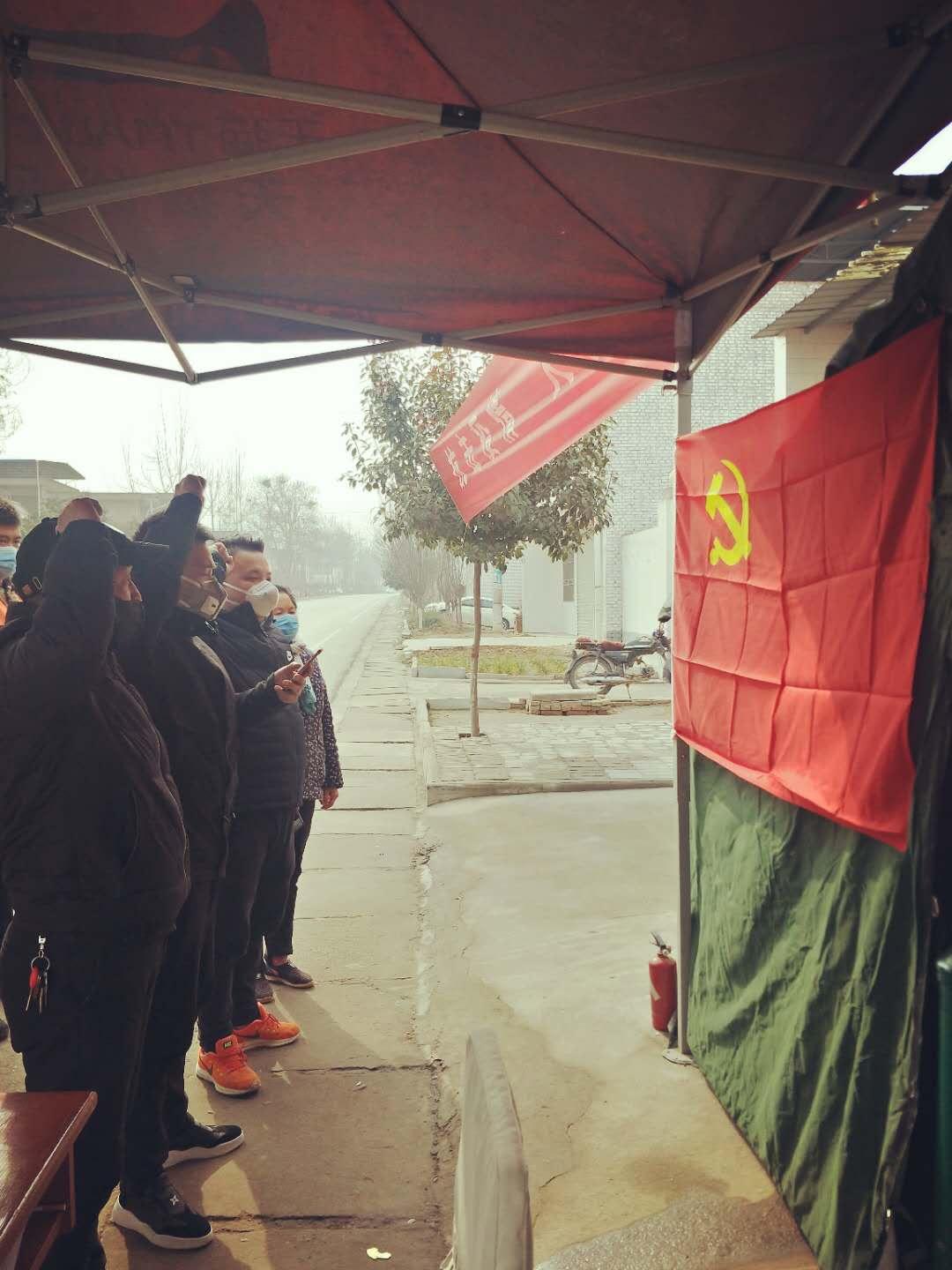 老梁的新动态，小巷深处的独特魅力
