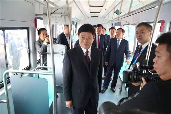 东风科技最新动态，引领行业步伐与时代领航者的前沿资讯