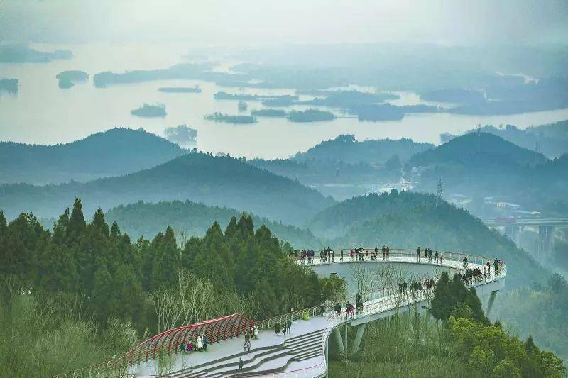 鹤庆新闻最新动态，自然美景探索之旅，寻觅内心平和与宁静