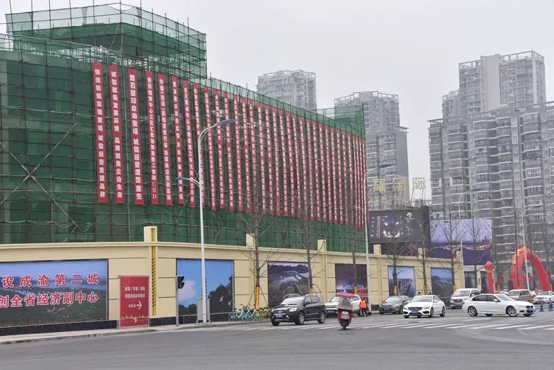 南充华联国际城最新高科技产品介绍亮相