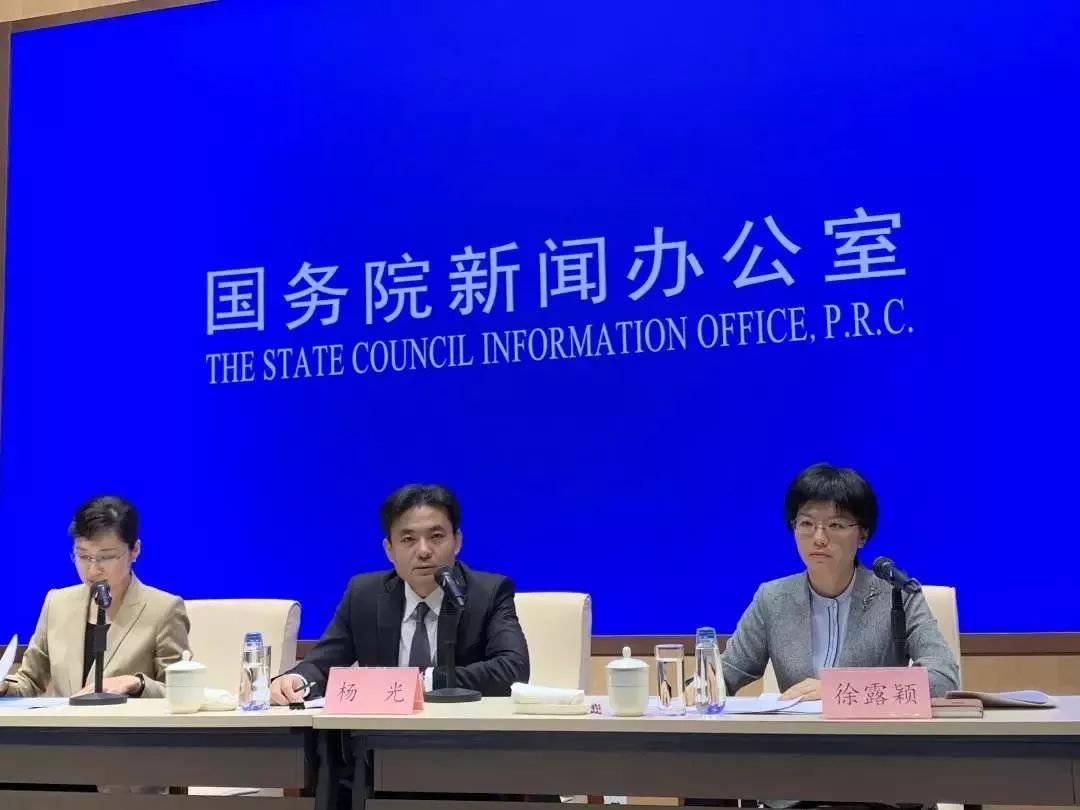 萧江最新新闻，多元视角下的观点碰撞与个人立场深度解析