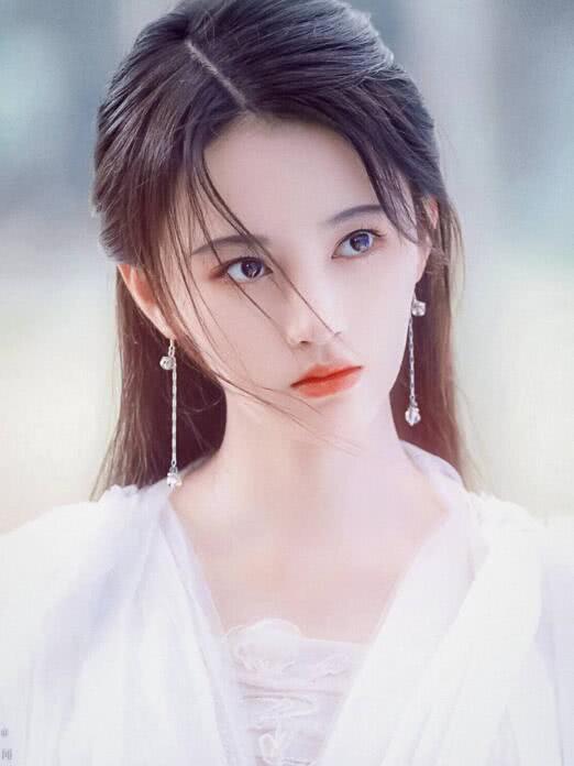 偶遇鞠婧祎最新，自然美景之旅，探寻内心宁静之道