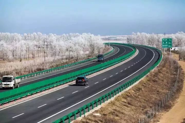 兴延高速公路最新动态，驶向自然美景，探寻内心宁静之旅