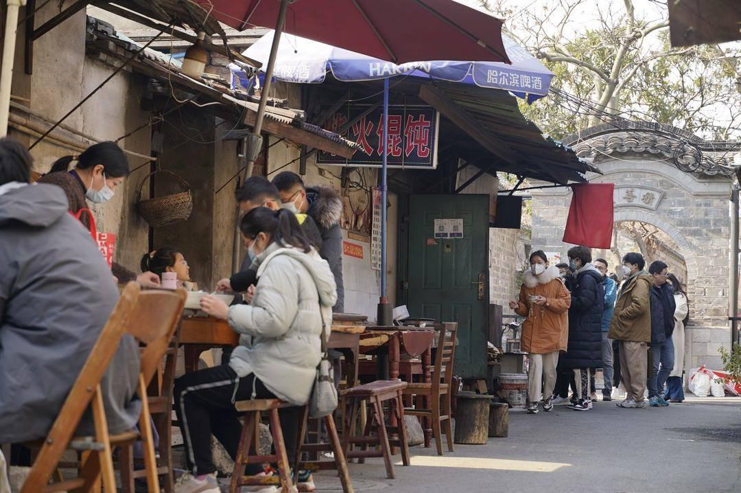 银行收购新动态，小巷宝藏与特色小店的独特魅力