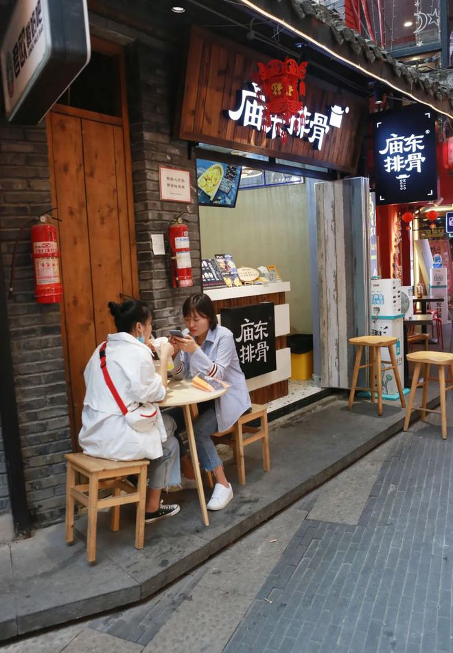 小巷深处的独特风味，一家特色小店的魅力之旅