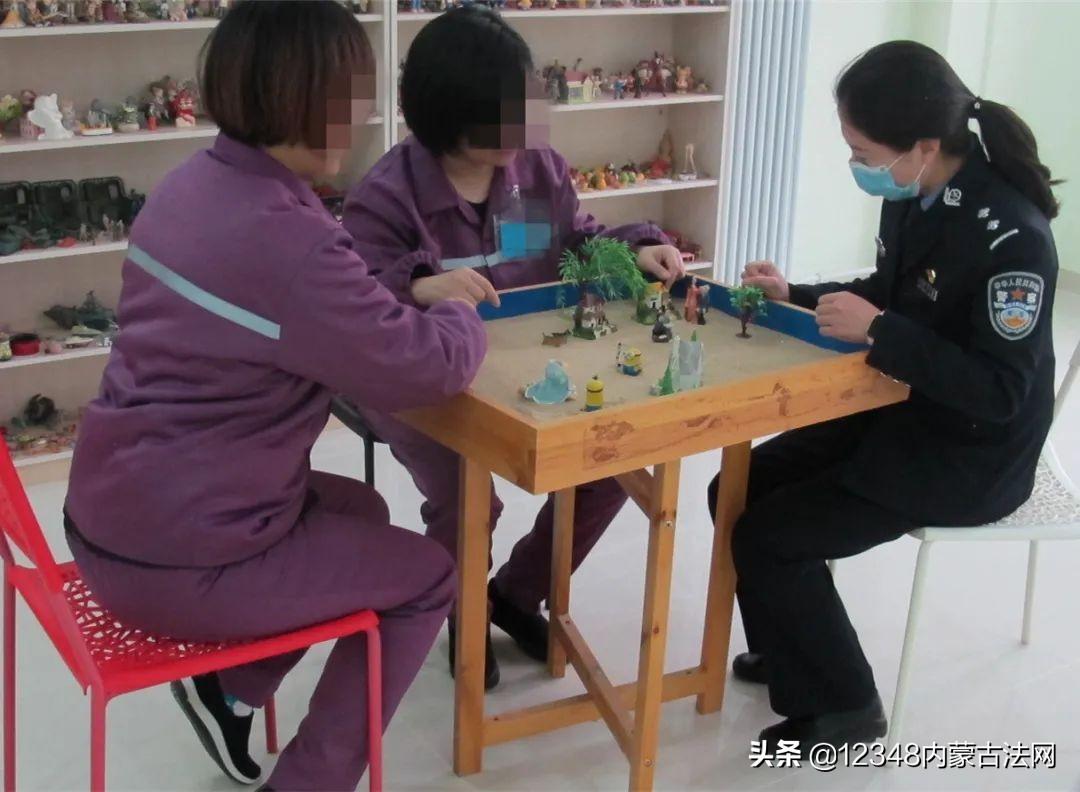 最新模具资讯与探索自然美景的双重旅程，内心的平和之旅