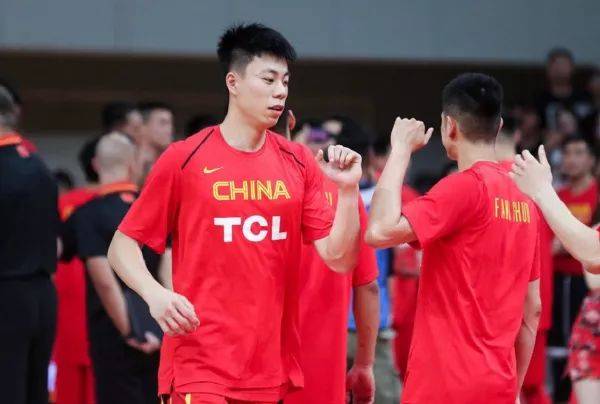 杨珺菁，科技新星，引领未来生活新潮流的最新动态