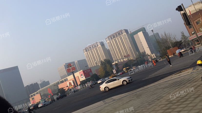 圣菲悦城最新房价，时代印记与市场的波动