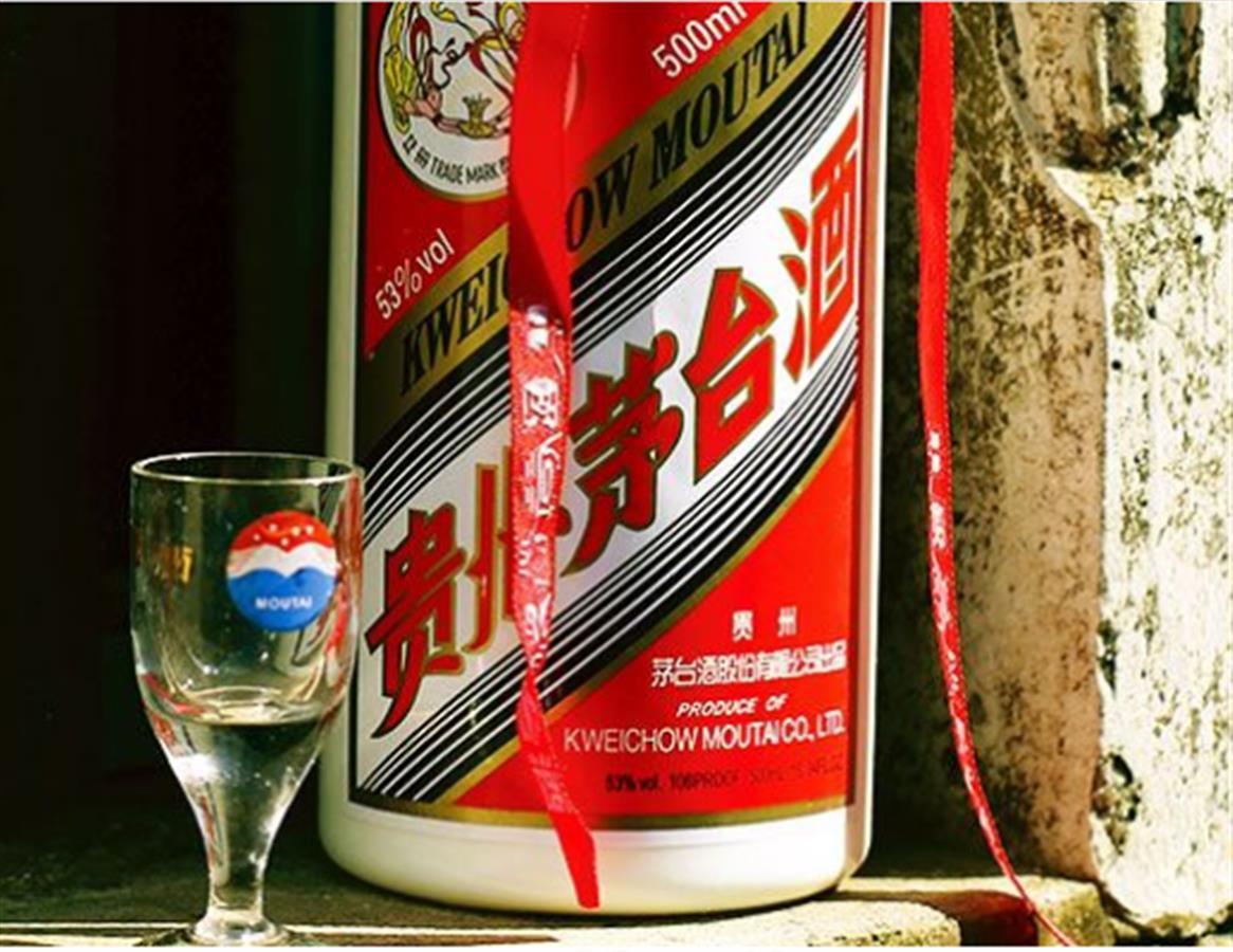 茅台酒今日最新价格表，酒价背后的情感故事