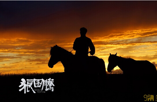 最新左岸春风一语断蓝，解读时尚潮流与社会现象的独特视角