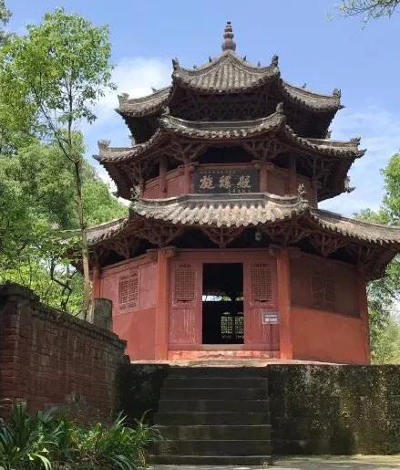 华为最新版手机，与自然美景共舞的诗情画意之旅