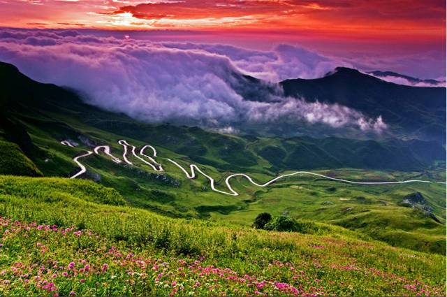 卓翼科技最新动态，探索自然美景之旅，寻求内心平和与宁静的旅程
