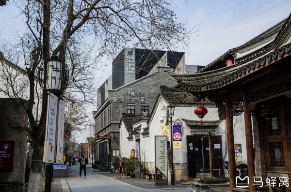 洱源最新楼盘探秘，小巷特色小店与楼盘惊喜之旅