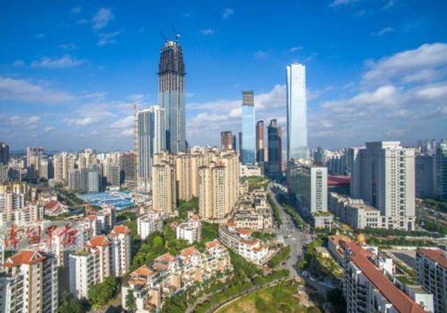 广西最新建筑塑造未来城市地标风采