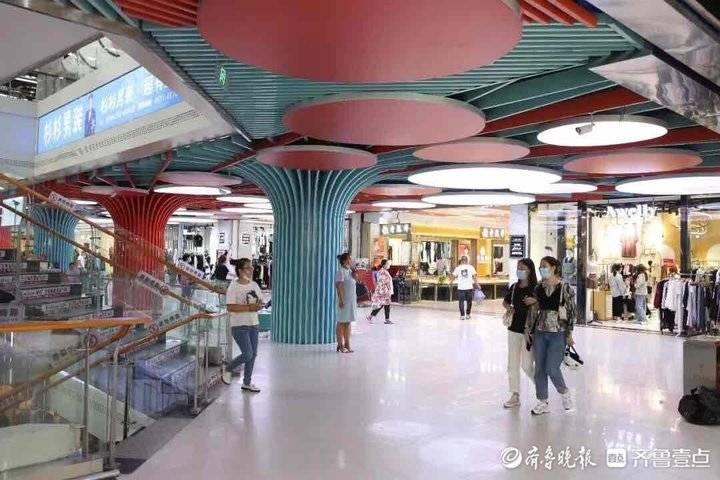 最新服装城，时尚潮流的汇聚之地