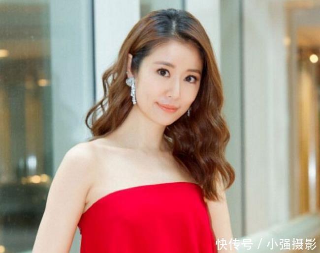 林心如最新照片，自然美景之旅的轻松探索