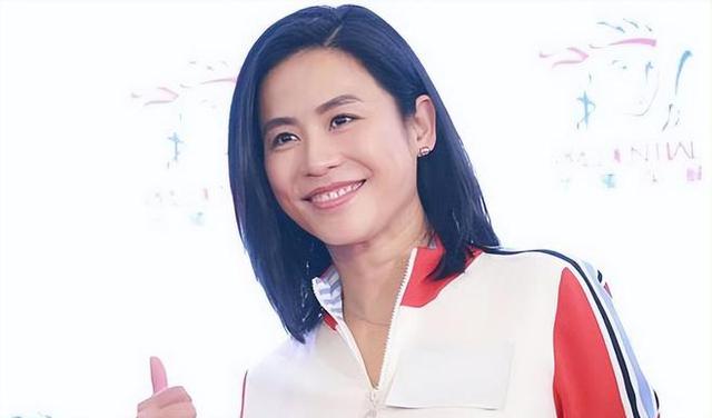 揭秘萱萱的璀璨星途与非凡成就，最新报道速递