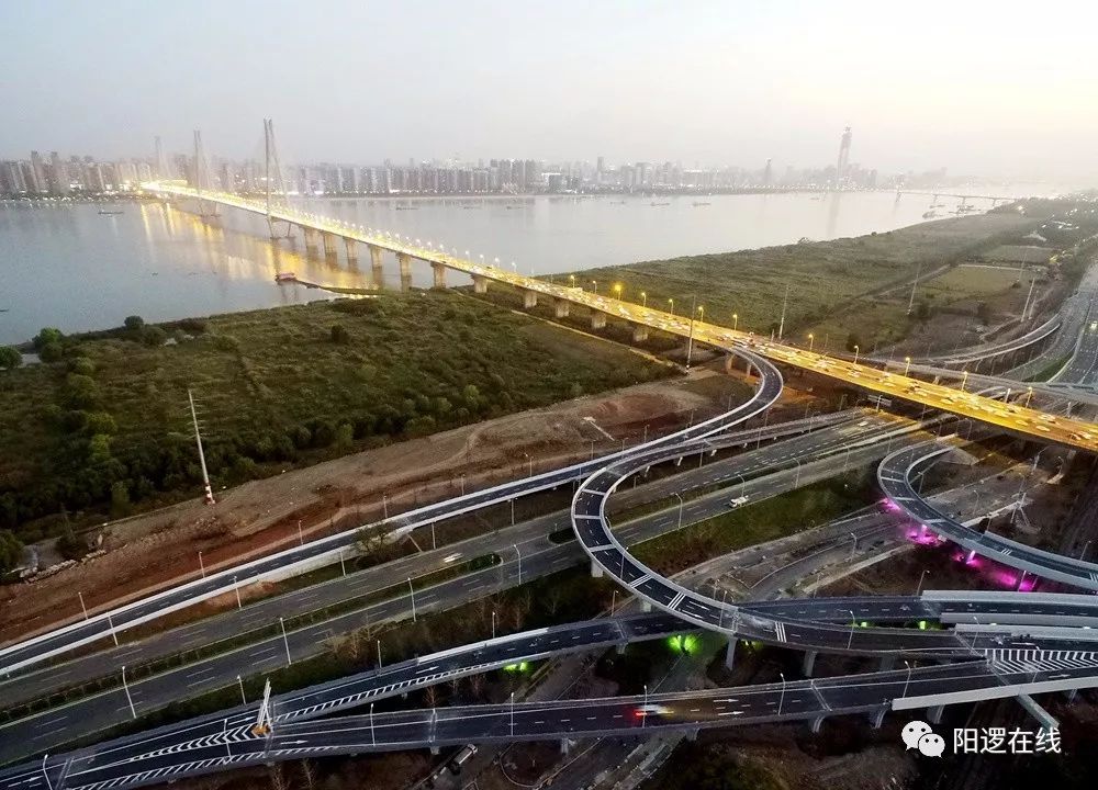 江北快速路最新动态，驶向自然美景的旅程
