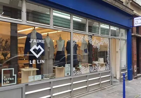 专柜最新版，小巷深处的独特风尚展示