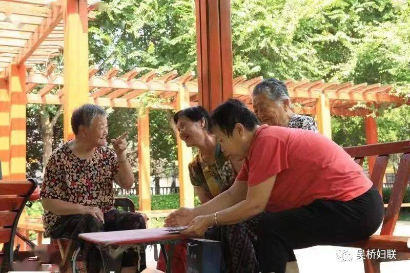 山亭最新动态，友情、趣事与家的温馨生活