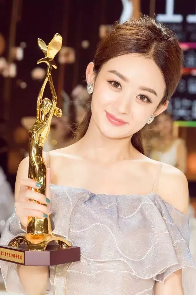 舞台明珠，高雅演员的璀璨时刻