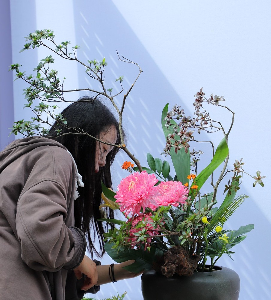 插花艺术比赛，绽放的花朵，无限创意的竞赛